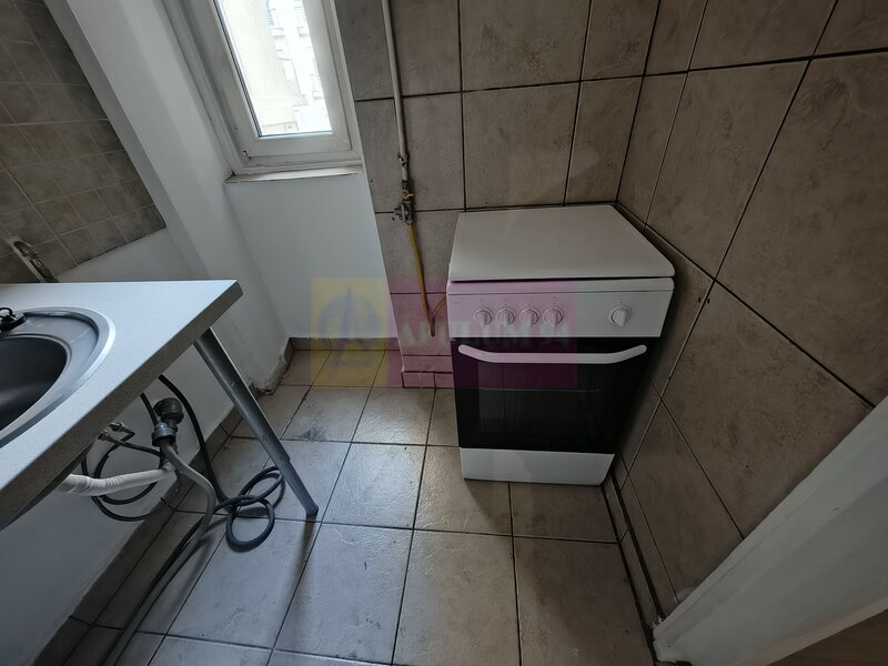 Garsoniera de inchiriat Ultracentral - Intre Piata Romana si Dorobanti